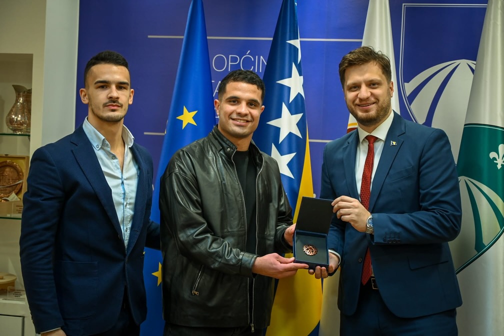 Načelnik Čengić ugostio svjetskog prvaka u karateu Youssefa Badawyja!